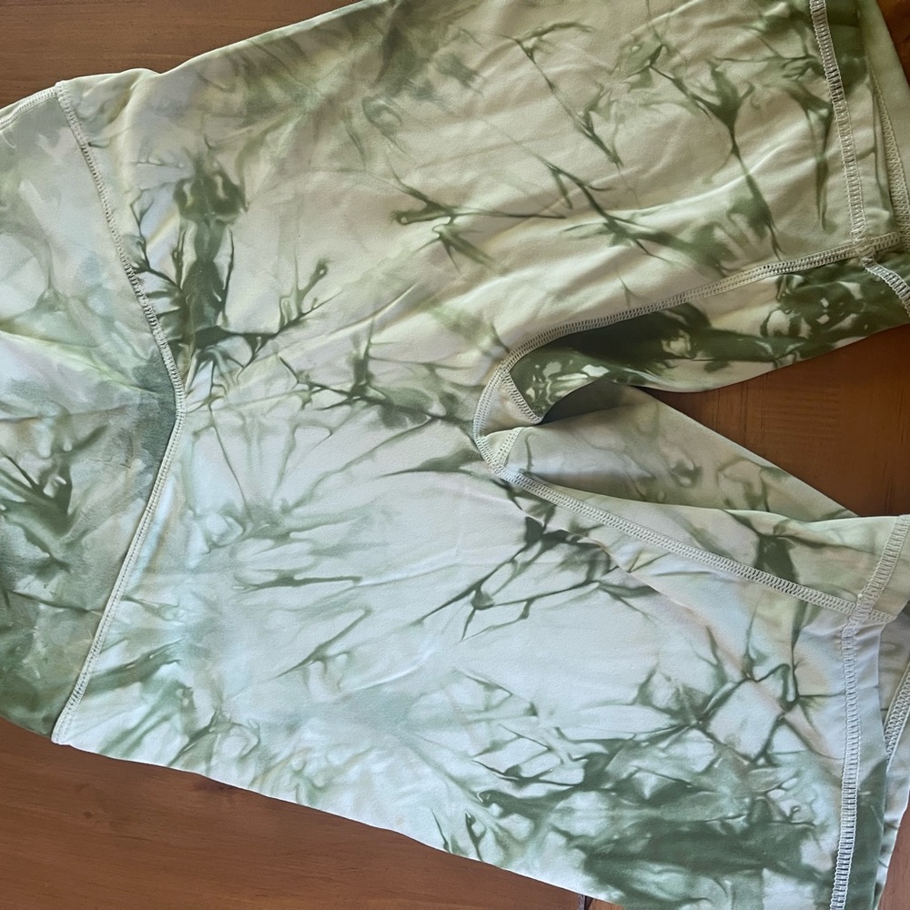 Tie dye biker shorts